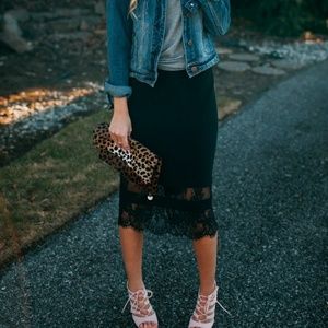 NWOT Black lace pencil skirt